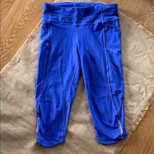 CLOSET CLEARANCE- Athleta Capri Pants in Royal Blue Size S